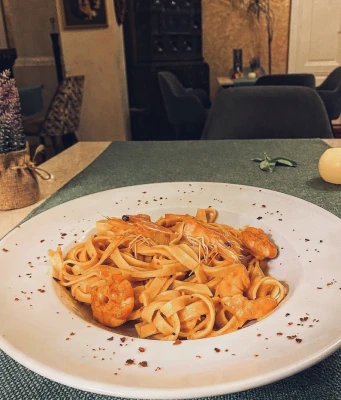 Tagliatelle cu fructe de mare